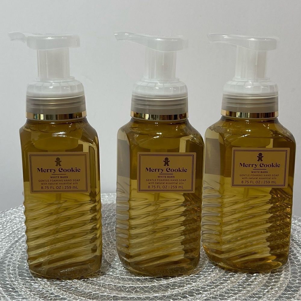 BBW Merry Cookie Foaming Hand Soap Set of 3 NWT